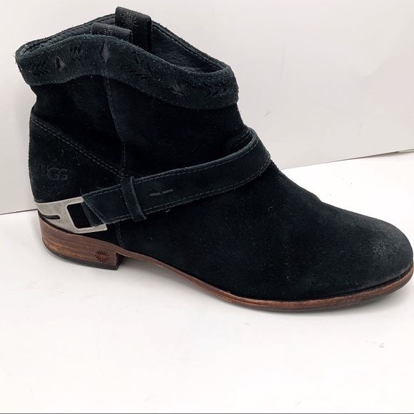 {UGG} Australia 'Austin' Suede Ankle Boots - Picture 1 of 16